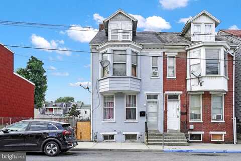 627 W COLLEGE AVENUE, YORK, PA 17401