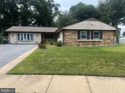 53 GLOVER LANE, WILLINGBORO, NJ 08046