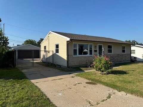 1709 NE Texas Avenue, Cedar Rapids, IA 52402