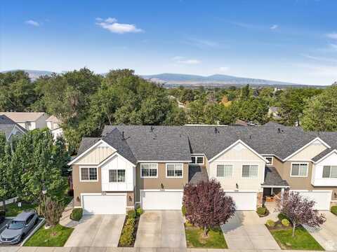 7944 S FARM HOUSE E, Midvale, UT 84047