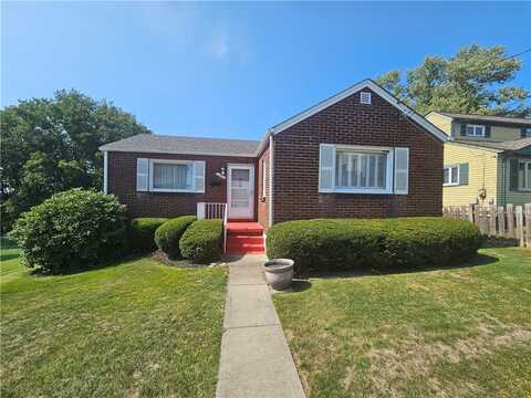 1432 Grant St, Braddock, PA 15104