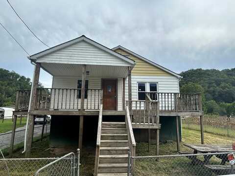 54 WOOD STREET, MATHENY, WV 24860