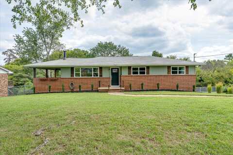 1034 Crestridge Drive, Rossville, GA 30741