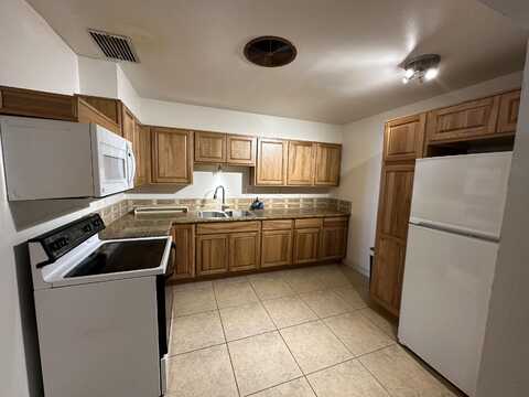 942 E Avenue B, Blythe, CA 92225