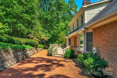 118 Cramer Mountain Woods Road, Cramerton, NC 28032