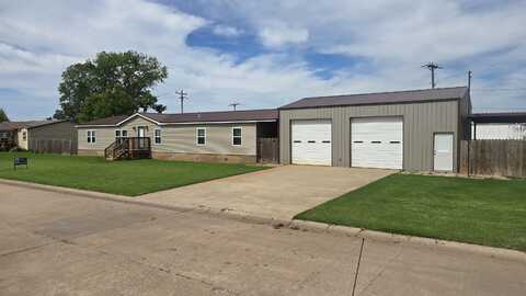 1603 Kimberly Dr, Cherokee, OK 73728
