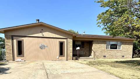 238 Circle Drive, Guymon, OK 73942