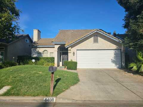 8408 Sharon Avenue N, Fresno, CA 93720