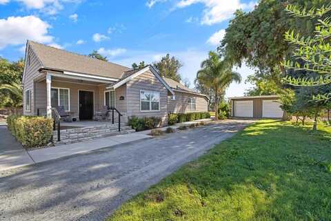 8145 8 1/2 Avenue, Hanford, CA 93230