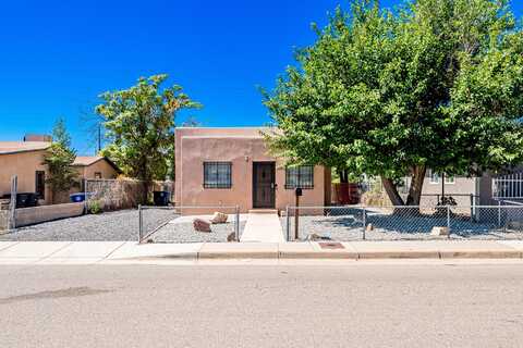 1607 EDITH Boulevard SE, Albuquerque, NM 87102