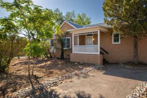 2026 CANDELARIA Road NW, Albuquerque, NM 87107