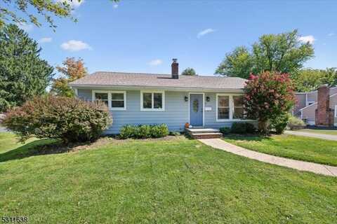 7 Hillcrest Ave, Mendham, NJ 07945