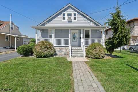 1140 Gress St, Manville, NJ 08835