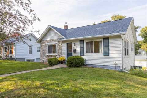 1014 Friendly Ave, IowaCity, IA 52240