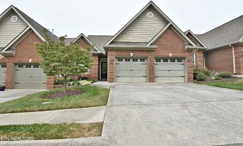 225 Waterford Circle, Lenoir City, TN 37772