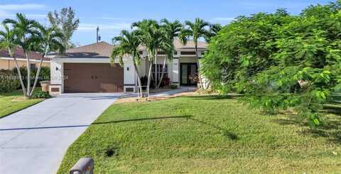 1635 SW 30th Street, Cape Coral, FL 33914