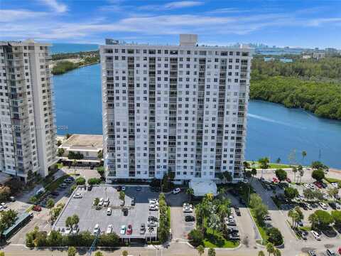 500 Bayview Dr, Sunny Isles Beach, FL 33160