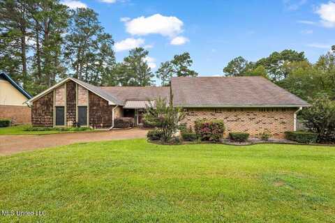 457 Cedarwood Drive, Jackson, MS 39212