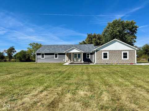 814 N State Road 341, Veedersburg, IN 47987