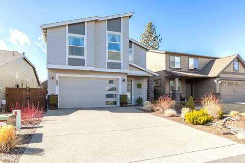 61108 SE Stari Most Loop, Bend, OR 97702