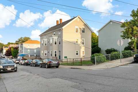 289-297 Tecumseh St, Fall River, MA 02721