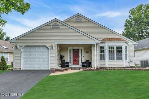 18 Mayapple Drive, Brick, NJ 08724