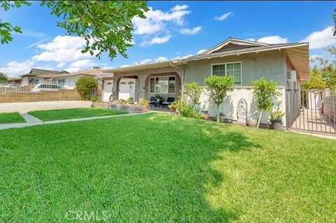 911 Long Beach Drive, Colton, CA 92324