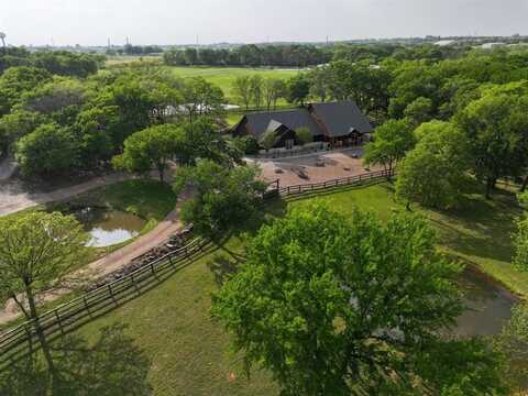 2431 Dr Sanders Road, Crossroads, TX 76227