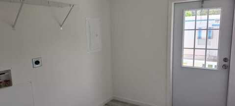 647 Nuna Ave, Fort Myers, FL 33905