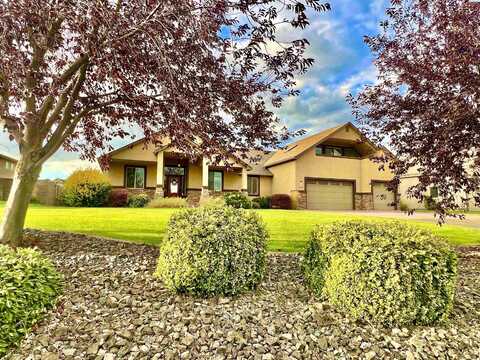 89212 Summit View Dr, Kennewick, WA 99338