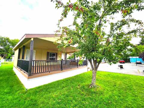 2021 Mahan Ave Spc M4, Richland, WA 99354