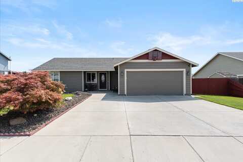 4311 Holland Lane, Pasco, WA 99301