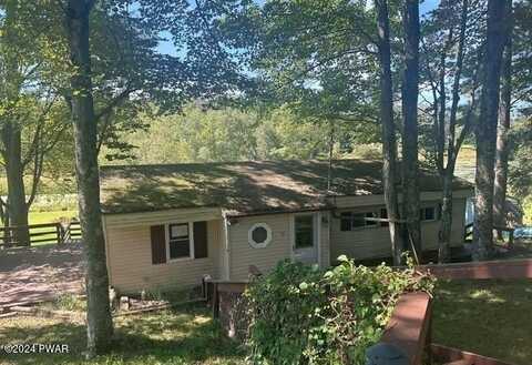 97 Lakeside Drive, Honesdale, PA 18431