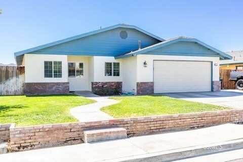 713 White Oak, Ridgecrest, CA 93555