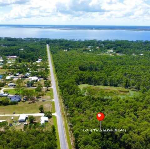 259 Twin Lakes Rd, Eastpoint, FL 32328