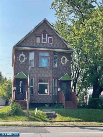 4018 Grand Ave, Duluth, MN 55807