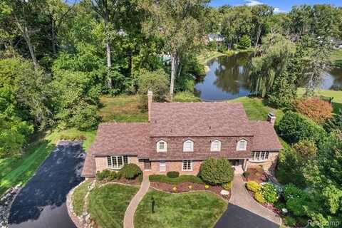 5371 FOREST Way, Bloomfield Hills, MI 48302