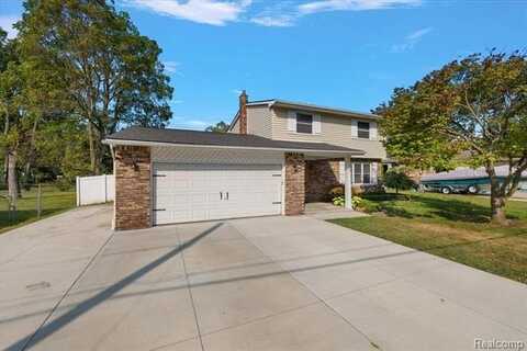 317 HAUXWELL Drive, Lake Orion, MI 48362