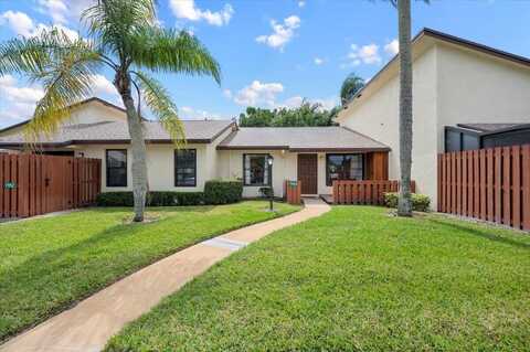 7954 SE Villa Circle, Hobe Sound, FL 33455