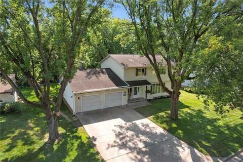 1130 Ryan Avenue W, Roseville, MN 55113