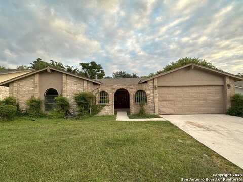 6634 Country Field Dr, San Antonio, TX 78240