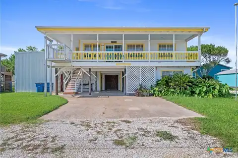 506 W Maple Street, Port o Connor, TX 77982