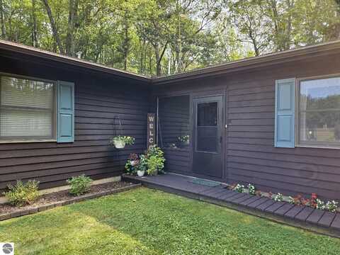 2890 Wilber Road, East Tawas, MI 48730