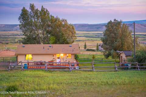 742 BAILEY Loop, Labarge, WY 83123