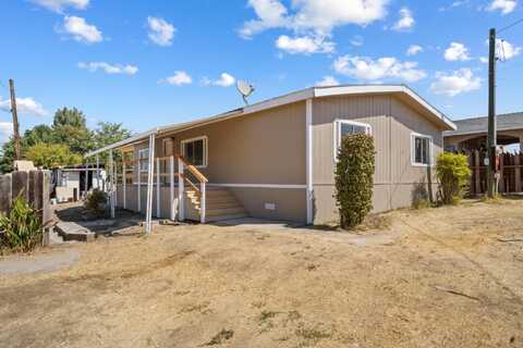 266 E Gibbons Avenue, Porterville, CA 93257