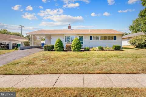 97 MAGNOLIA DRIVE, LEVITTOWN, PA 19054