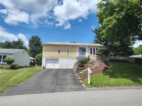 2210 Chapparal Dr, Plum, PA 15239