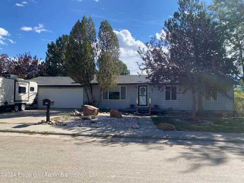 851 COLUMBINE Street, Craig, CO 81625