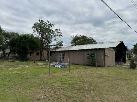 810 Saint Joseph Street, Alice, TX 78332