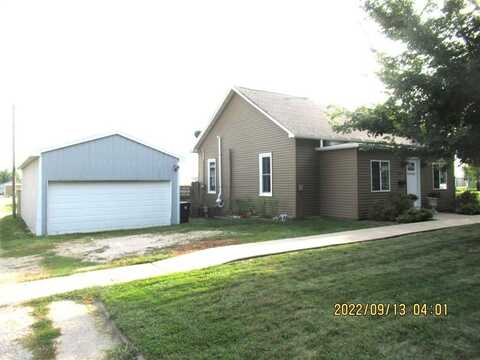 219 W 2nd Street, Tipton, IA 52772